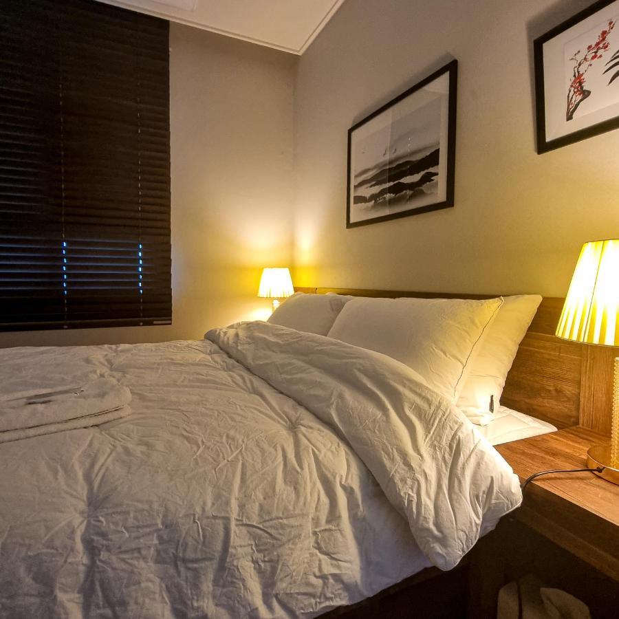 פייונגטק Humphreys 2 Min Vintage Korean Room מראה חיצוני תמונה